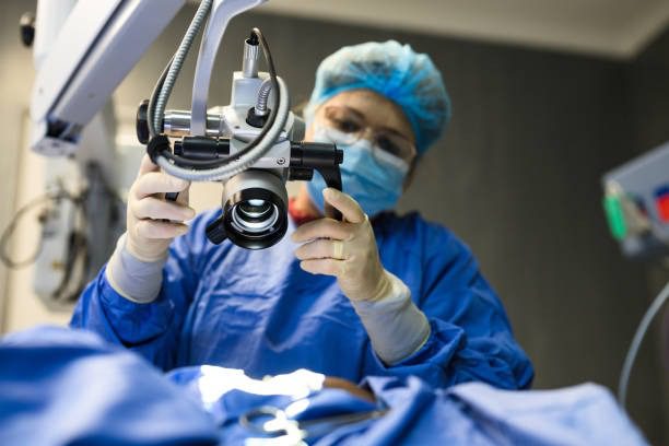 Top 5 Cataract Specialists in Vadodara for Eye Care 3 Cataract Specialists in Vadodara